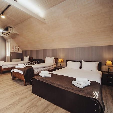 Rustaveli Apartment With Gym Tbilisi ภายนอก รูปภาพ