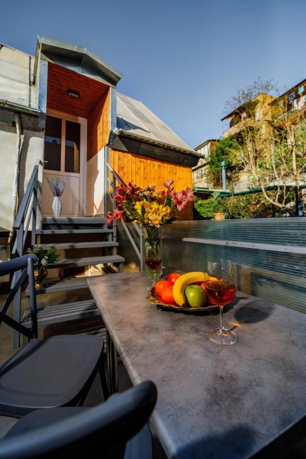 Rustaveli Apartment With Gym Tbilisi ภายนอก รูปภาพ