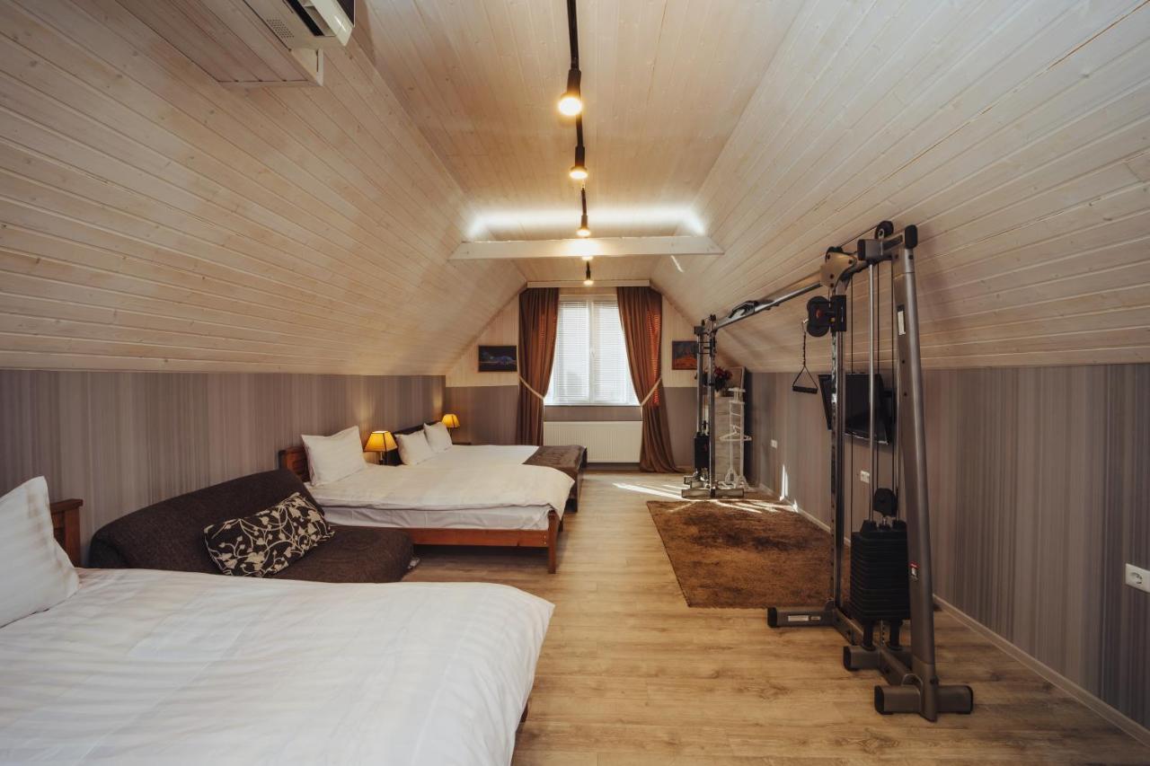 Rustaveli Apartment With Gym Tbilisi ภายนอก รูปภาพ